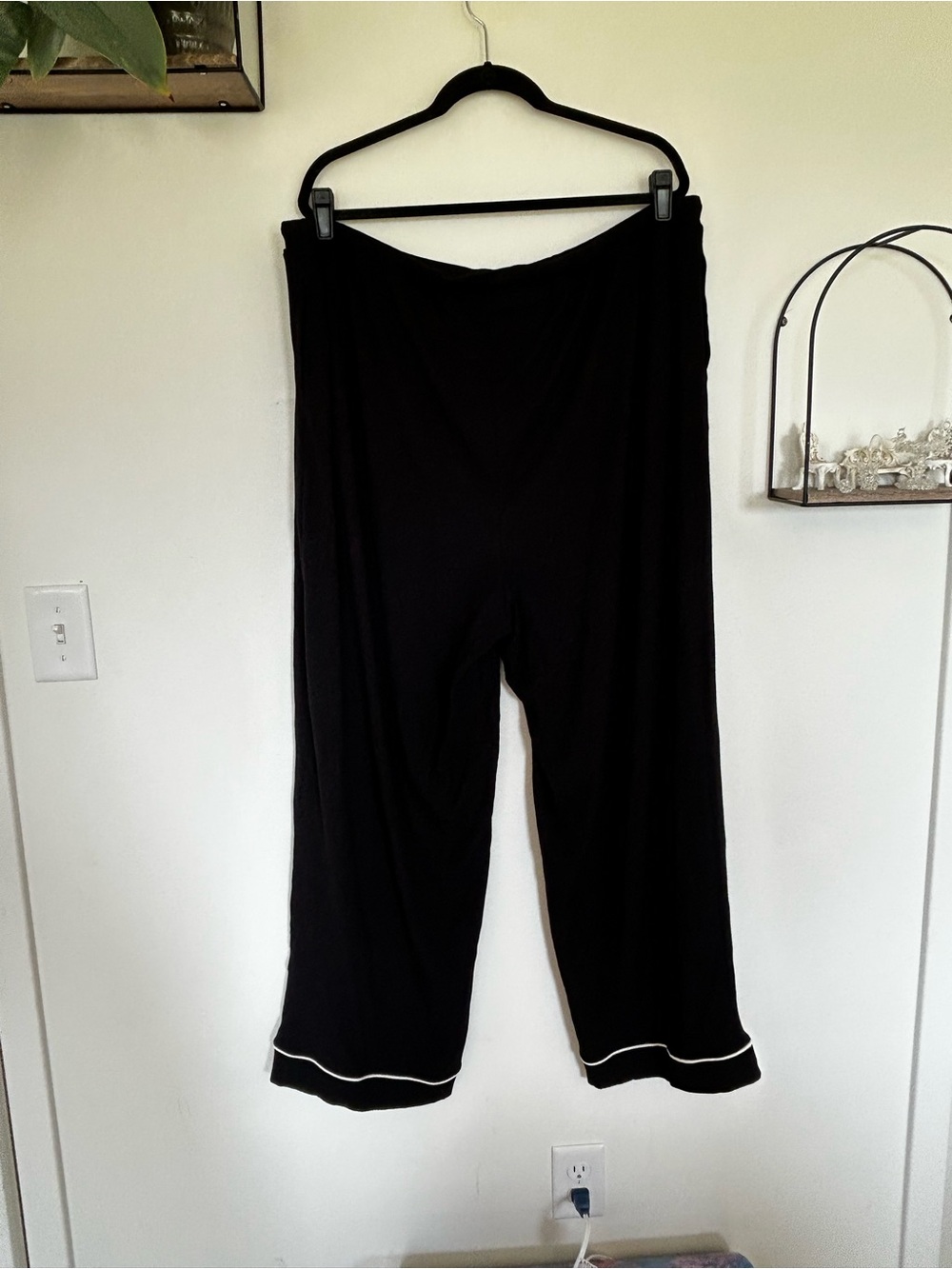 NWOT State of Day Black White Button Up Long Sleeve Pant Pajama Set Plus Size 3X - Picture 5 of 8